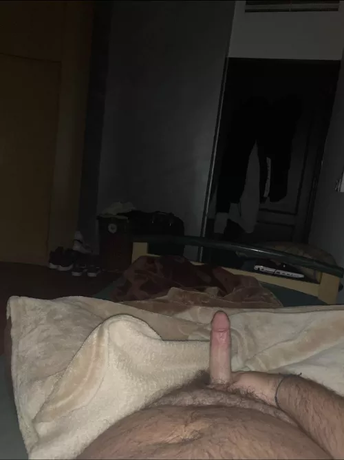 I am a bit insecure about my size thoughts?🫣