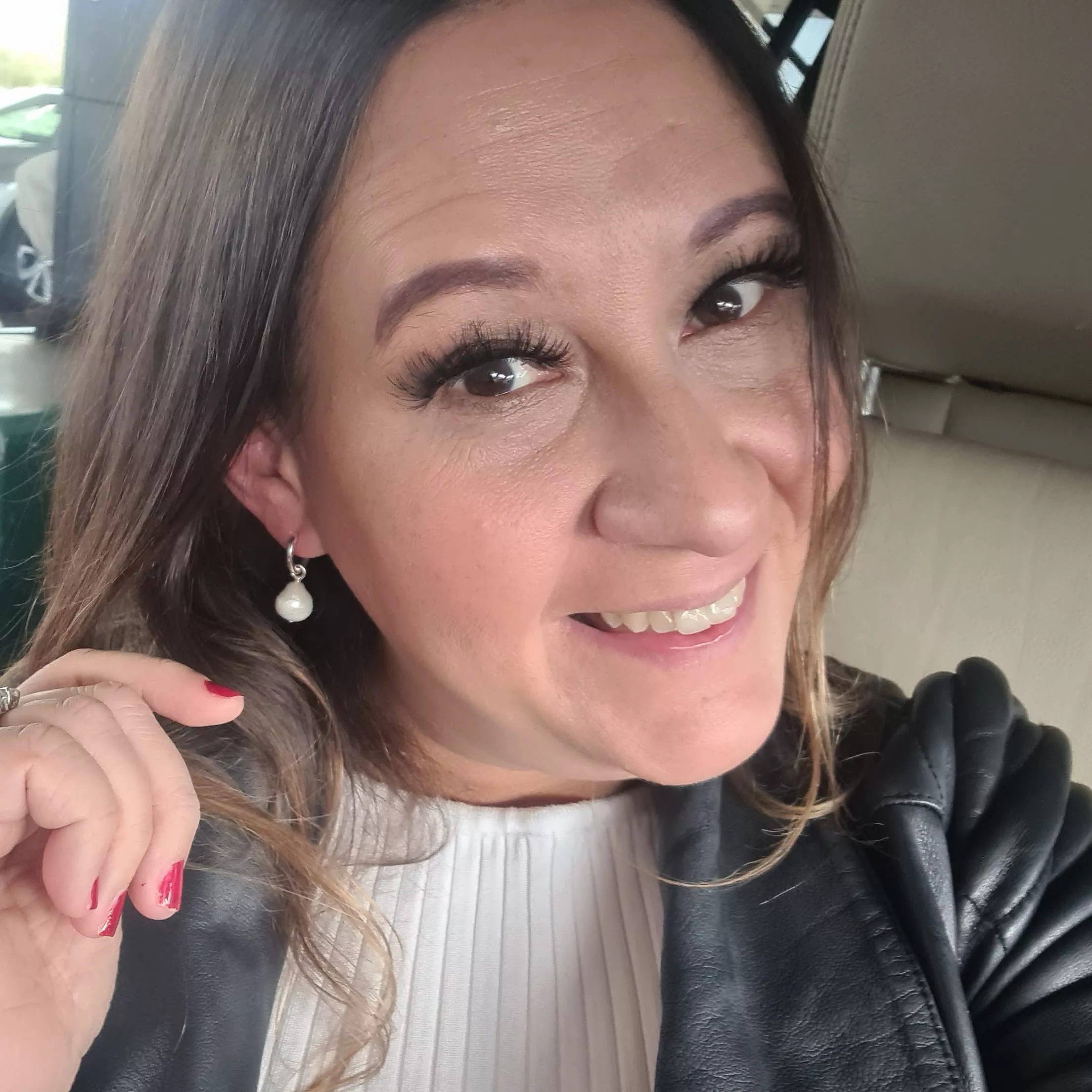 I am almost 40yrs and feeling insecure - make me feel better please