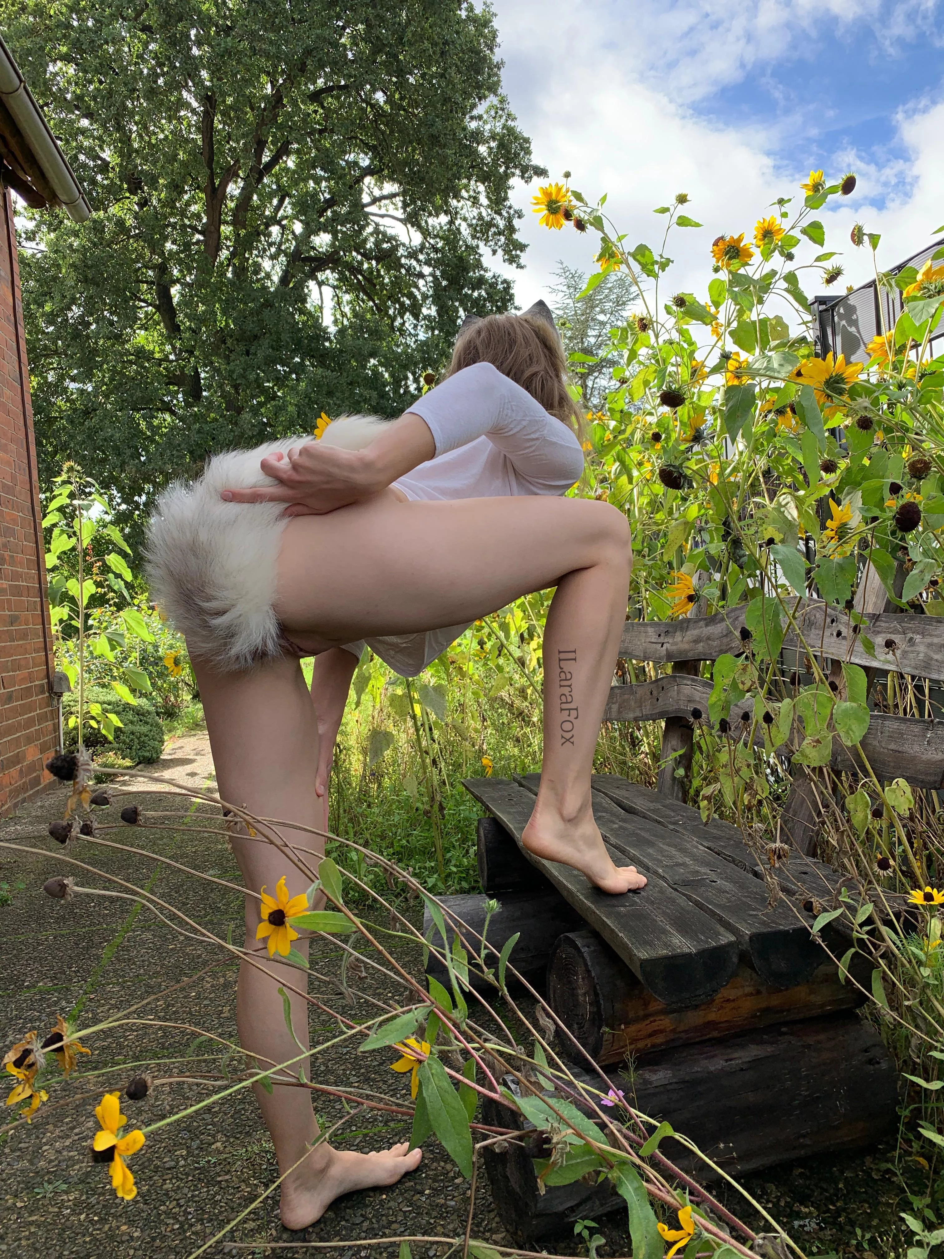 I am just enjoying the sunflowers 🌻😏