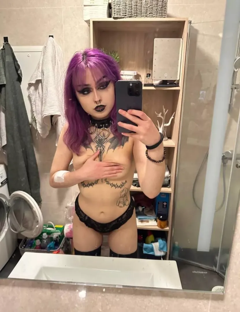 I broke up with my boyfriend and I guess there is no one I can send nudes to right now..