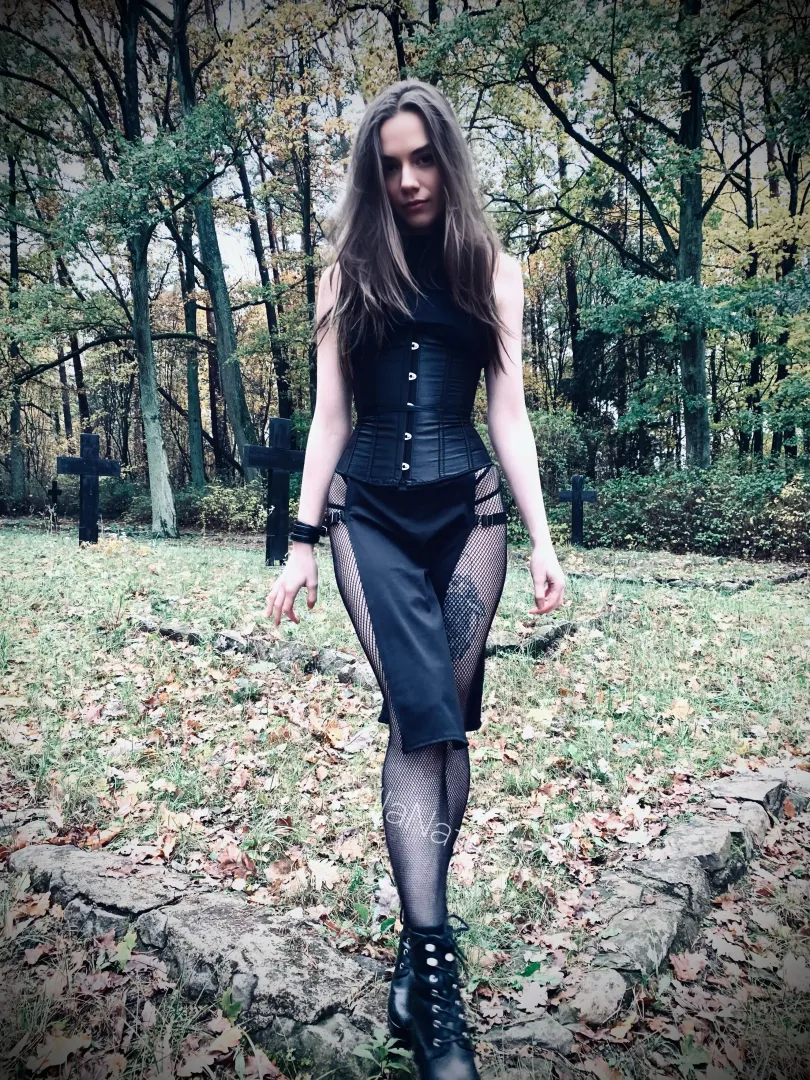 I came back to wearing corsets after some break