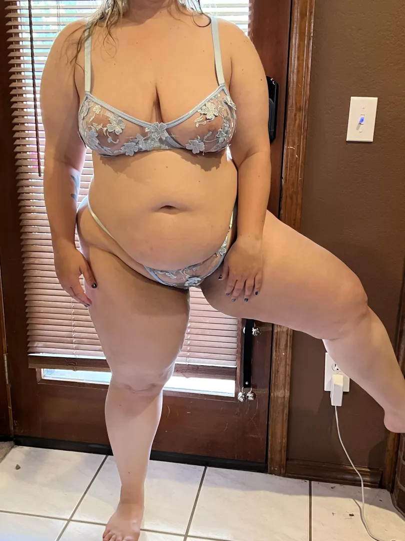I can be a sluty milf , come check out what your missing