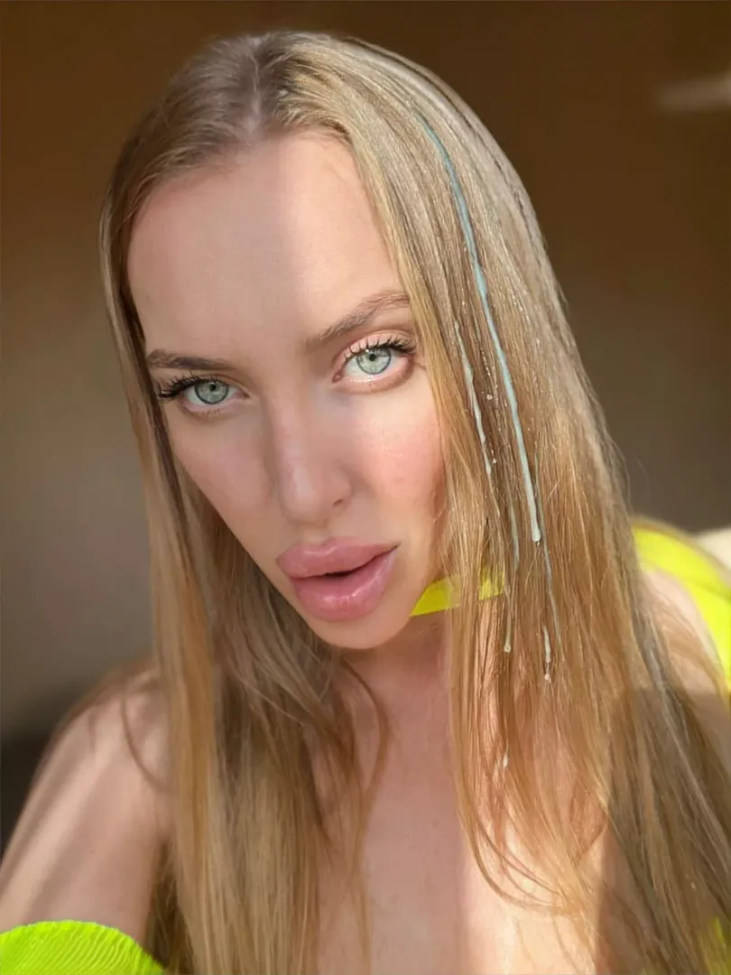 I can be your whore