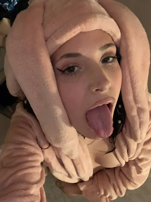 I can help you cum