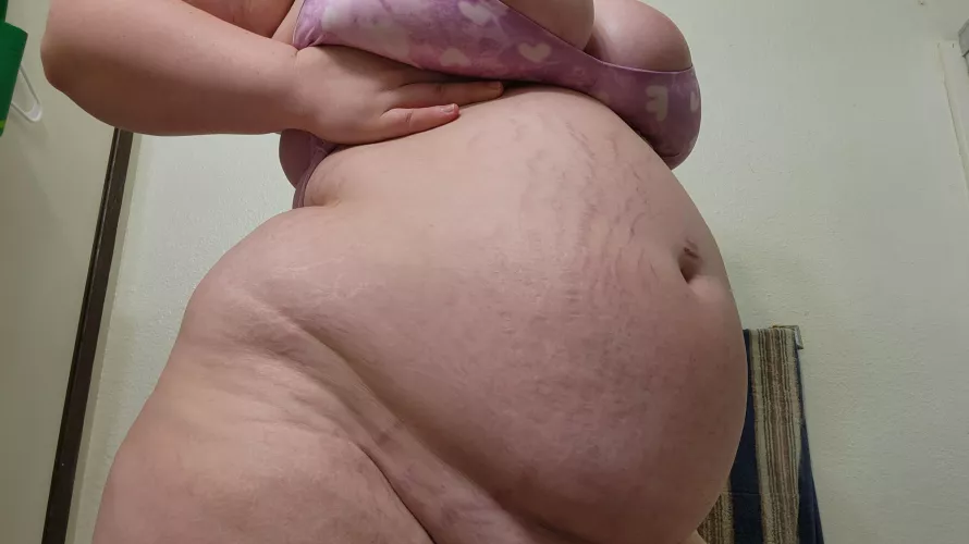 I can't stop eating... 🐷