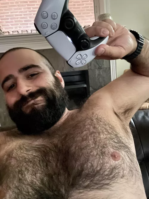 I can’t stop playing God of War 😂