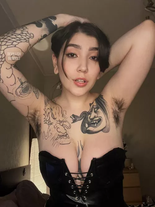I clearly see how addicted you are for My armpits