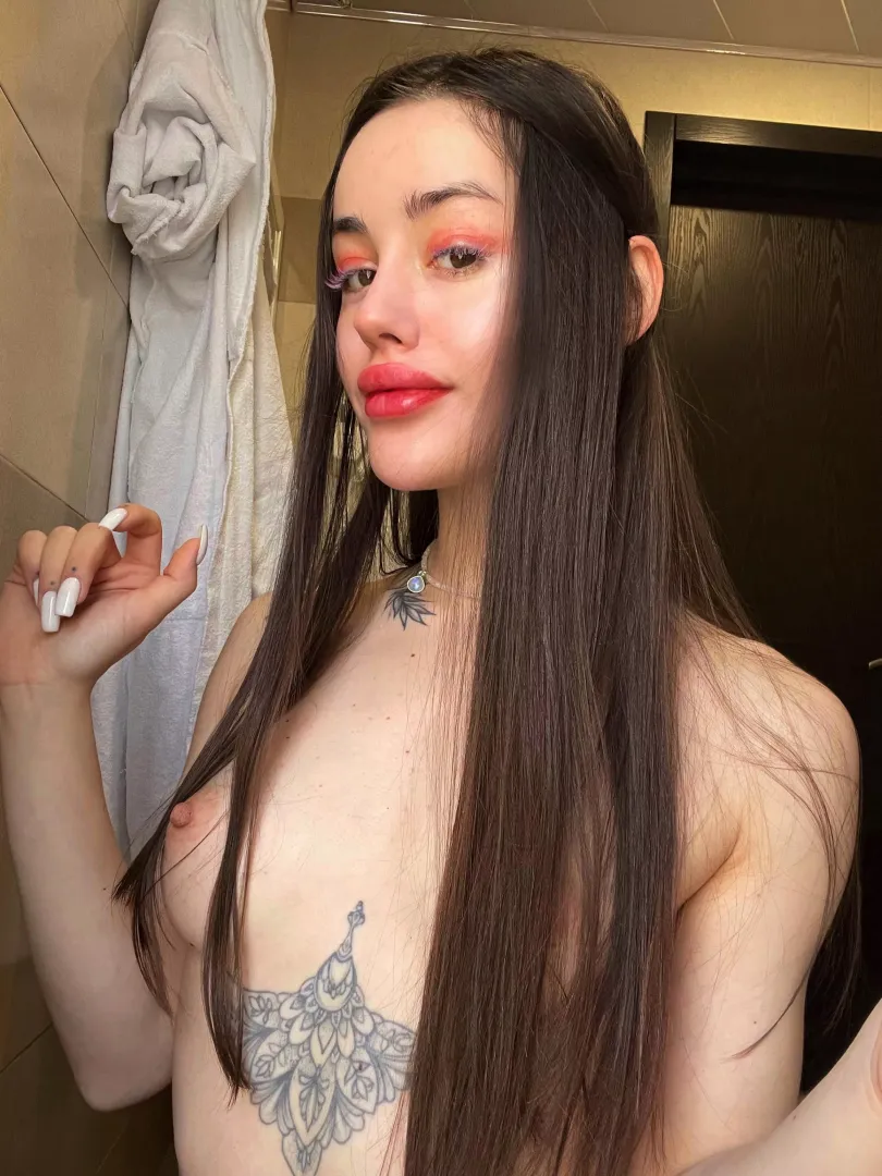 I didn 't get much bright makeup ?