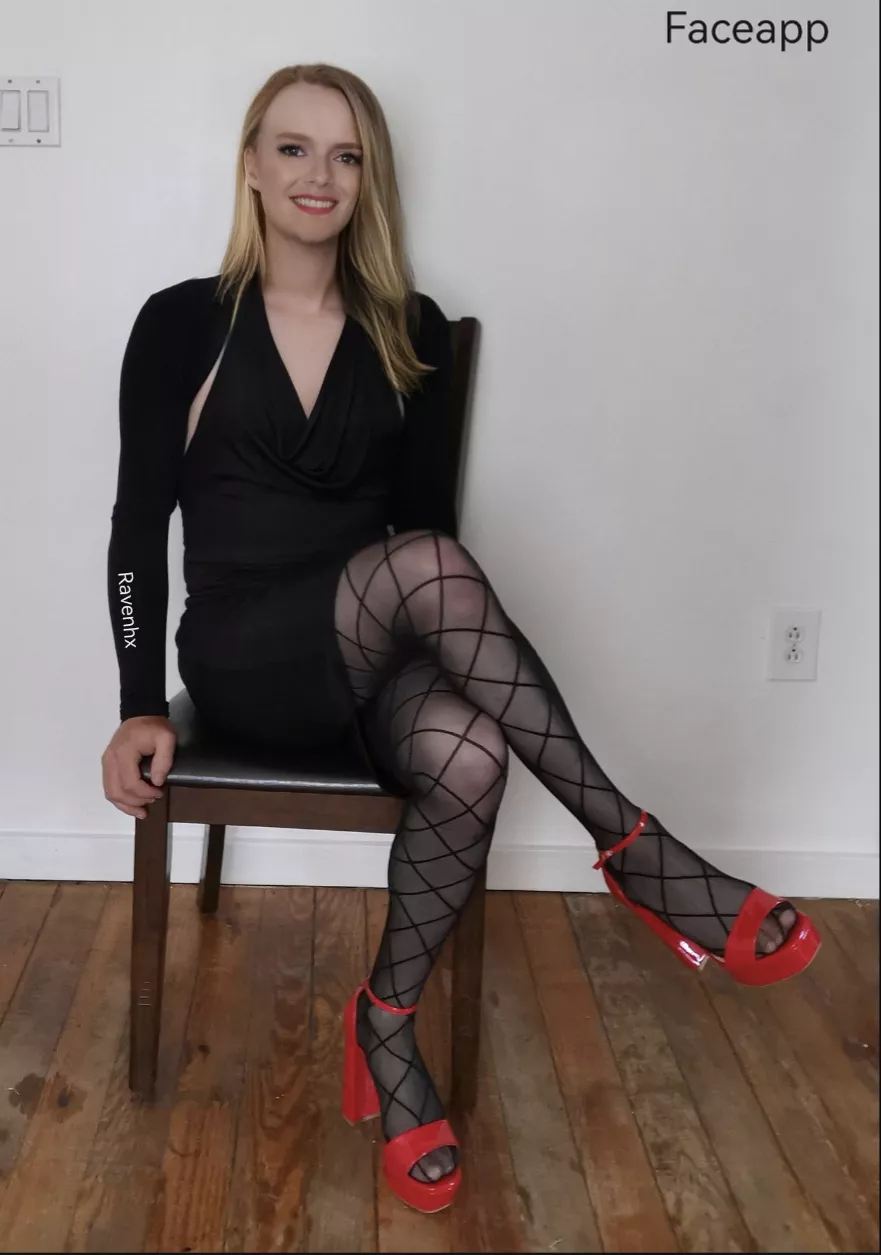 I do love this LBD with the red heels