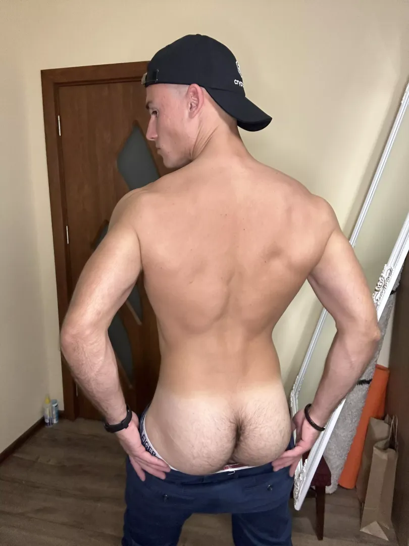 I do more squats than stands