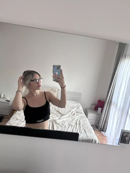 I do puke , poop , feet , armpit