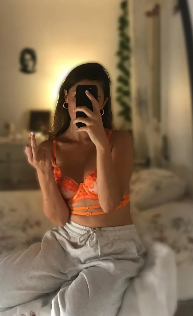 I don’t even have to try & still look hot. I’ve got your wrapped round this finger beta 😂