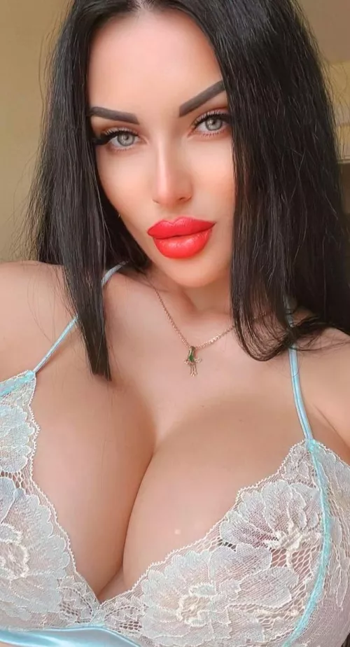 I don't know if anyone on here likes my tits, but they aren't everyone's type