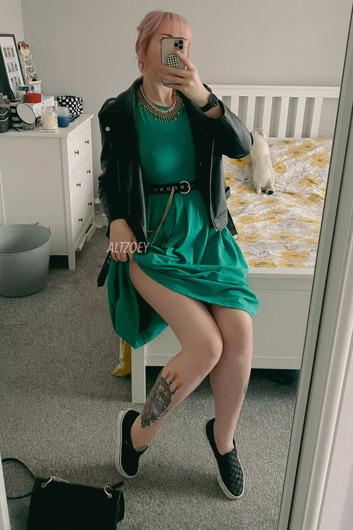 I don’t think my colleagues will mind me going without underwear for St.Paddy’s day [F]
