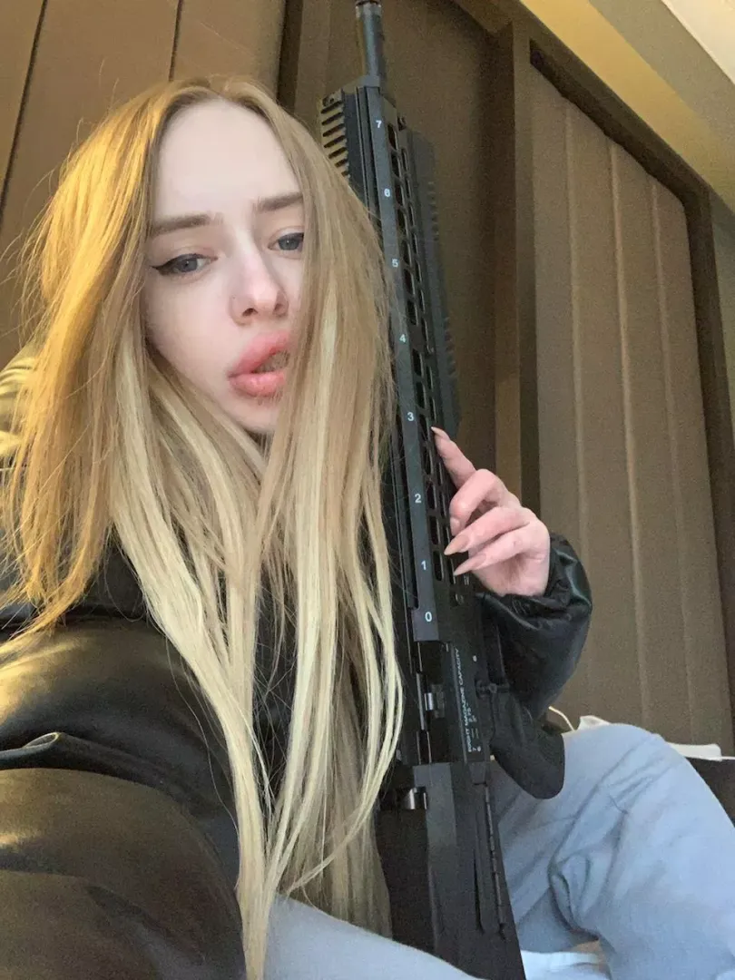 I dunno what is that gun I just make photos with ….