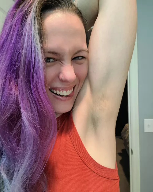 I enjoy my own smell! ☺️