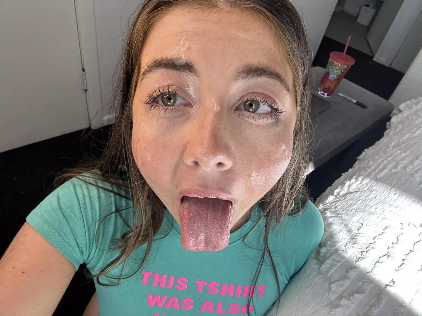 I feel hot with a face full of cum 