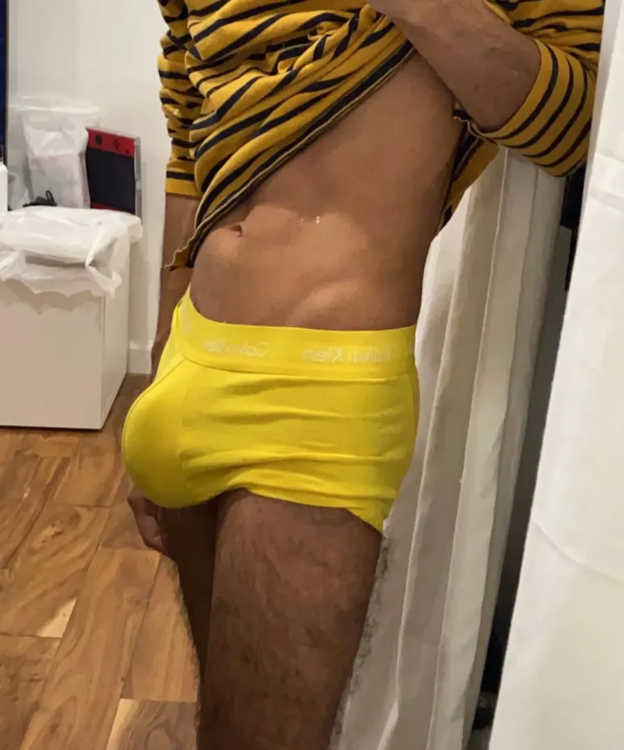 I get embarrassed walking around in underwear cause of my bulge 😅