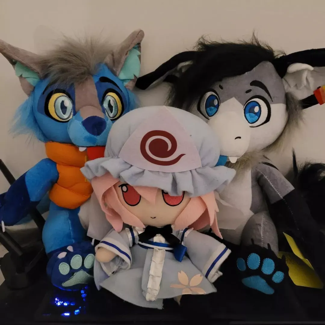 I got 2 new fluff balls from Build-a-fur