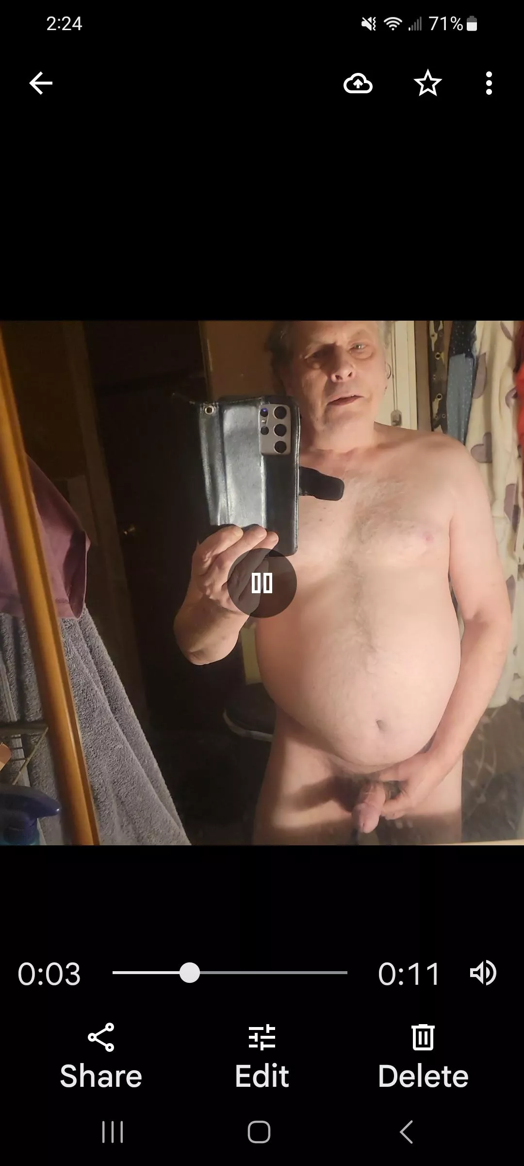 I gotta vid (50)