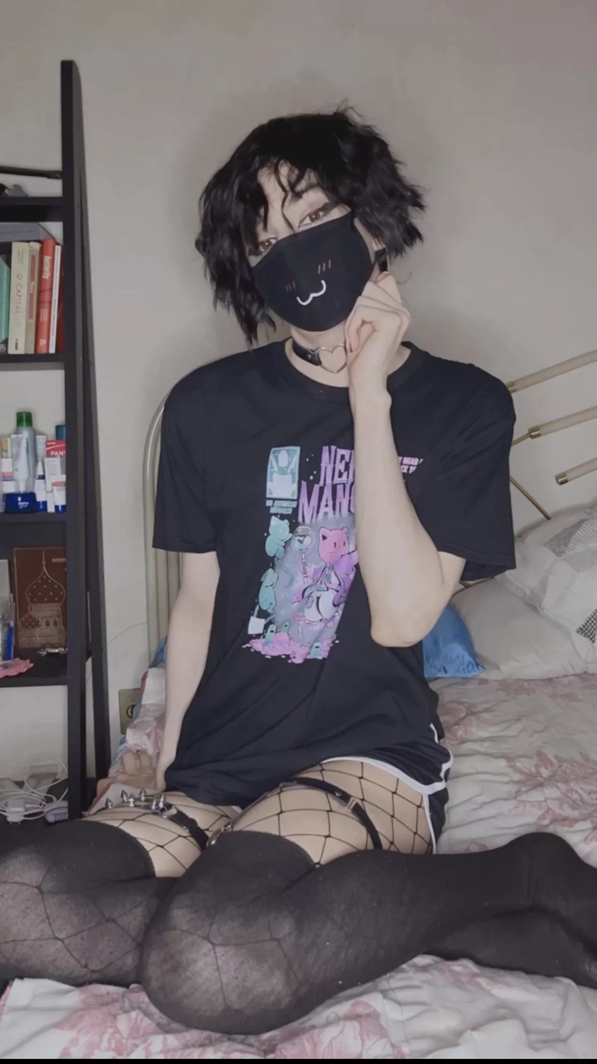 I had a stressful day, can I get a hug? 🥺