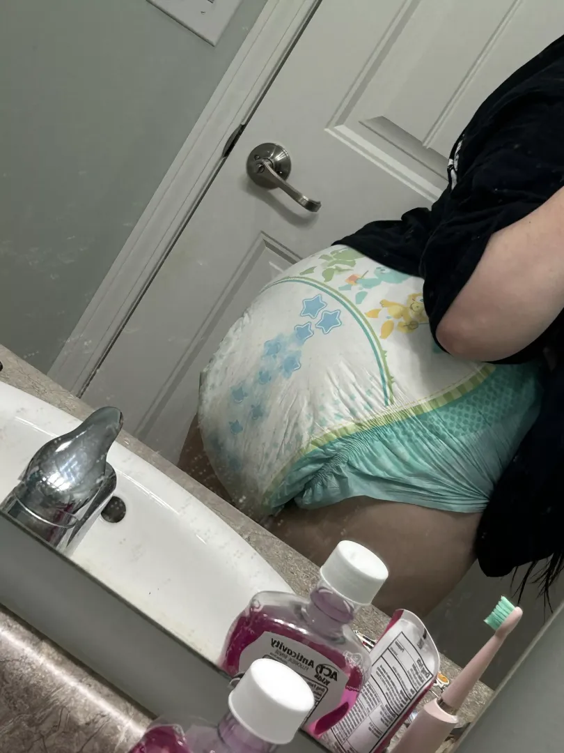 I had to change early because I was hurting, so take this photo instead! 