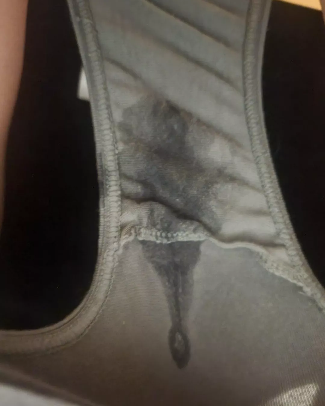 I had to go to the bathroom to get myself off today while shopping and this is what was waiting for me