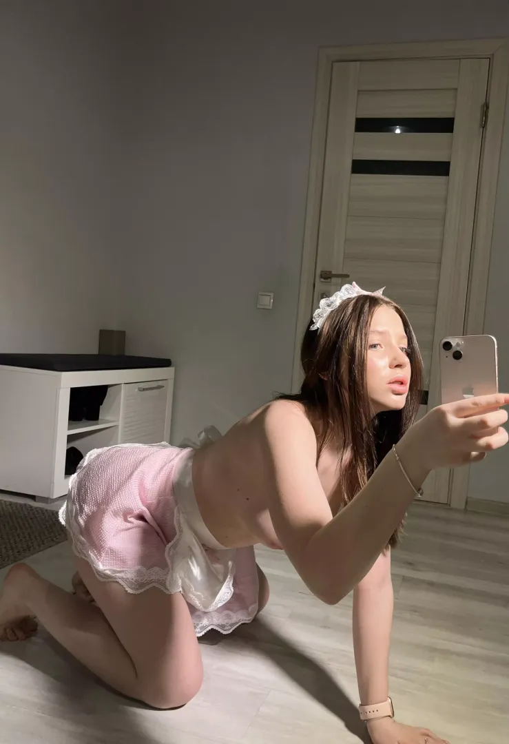 I heard you coming and immediately got into a pose