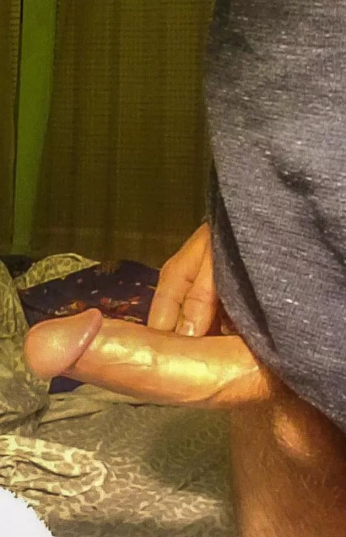 I heard you like big heads and fat veiny cocks 😘