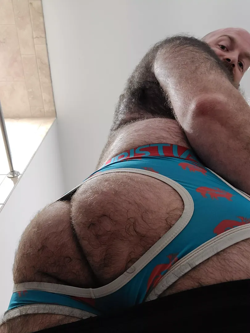 I heard you like your peaches fuzzy. 😈🍑