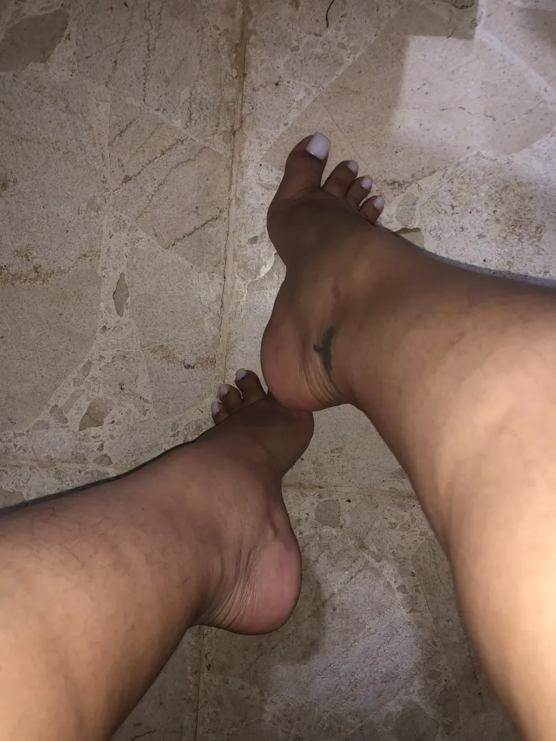 I hit one of my toes and now I’m hiding it. Can you tell which is the toe?