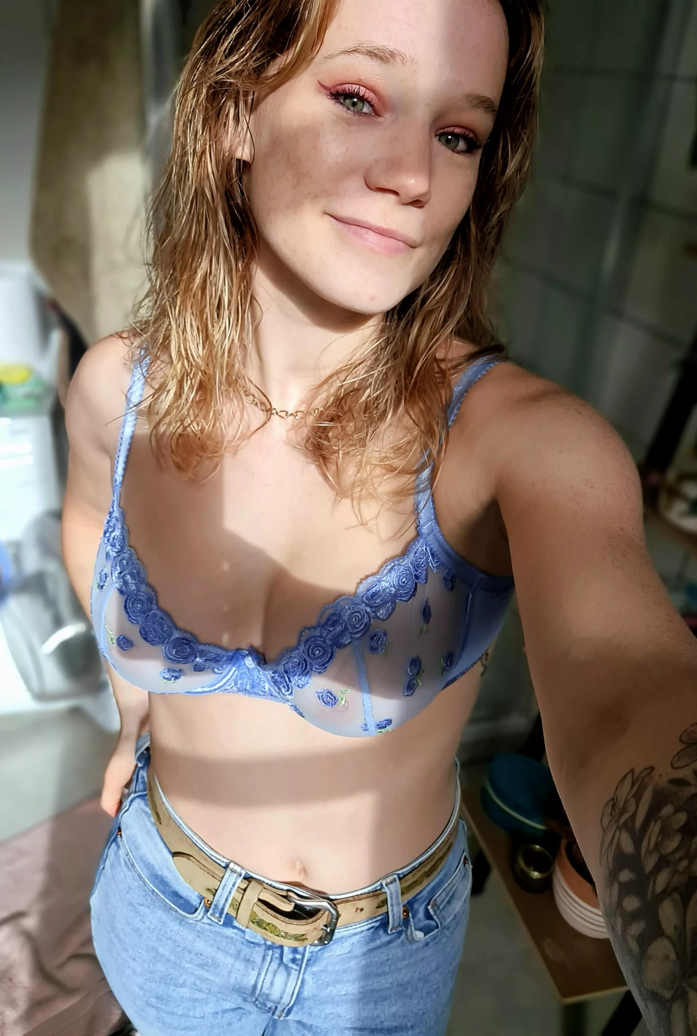 I hope I can catch your eye [F]