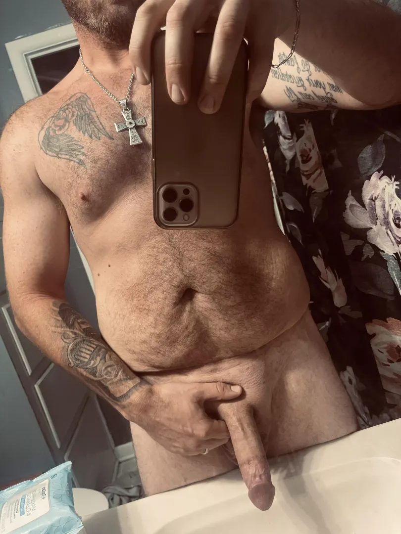 I hope I can get some love for my cock, I’m feeling bashful