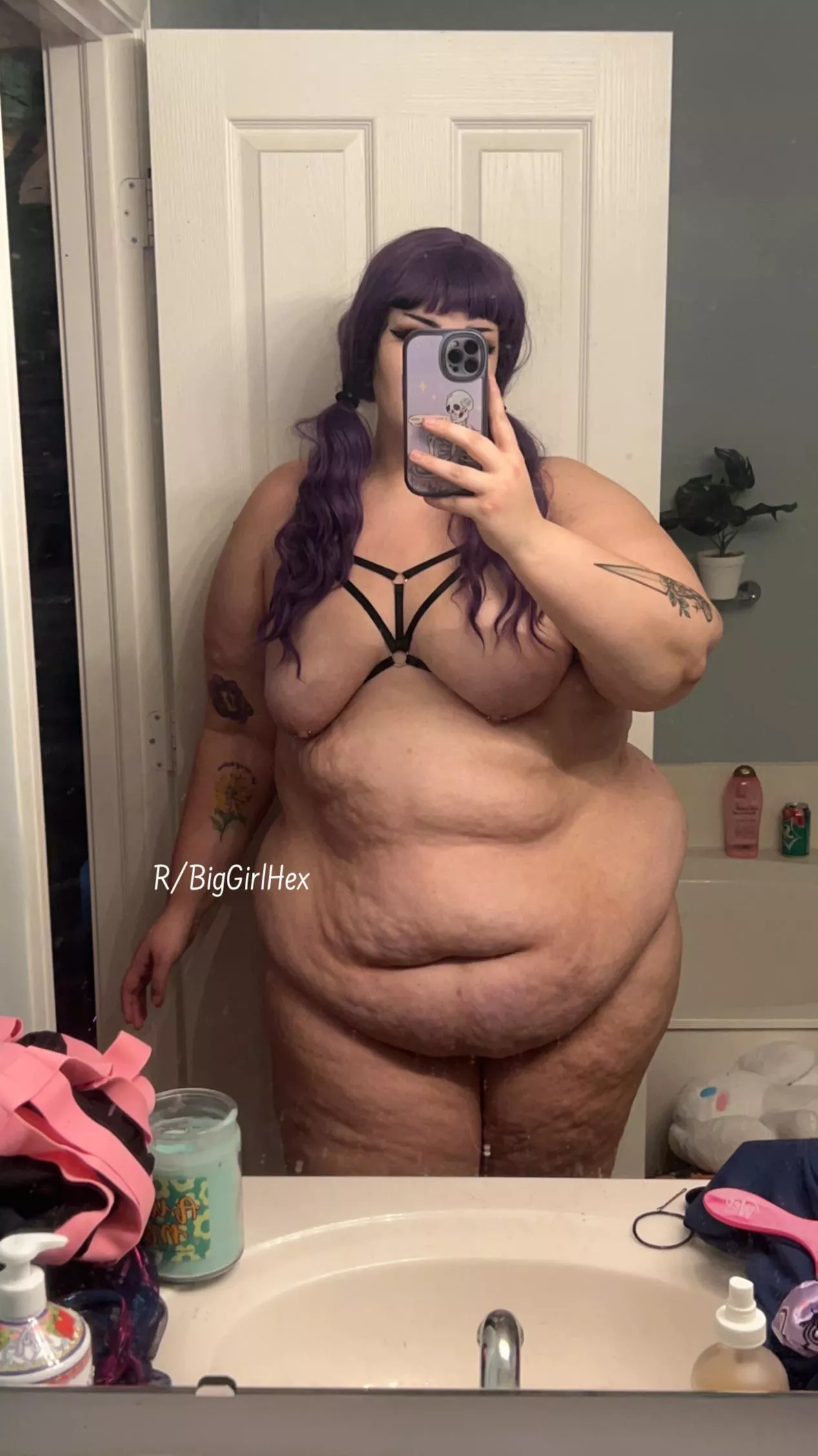 I hope my big tummy doesn’t scare you away🥺👉🏻👈🏻