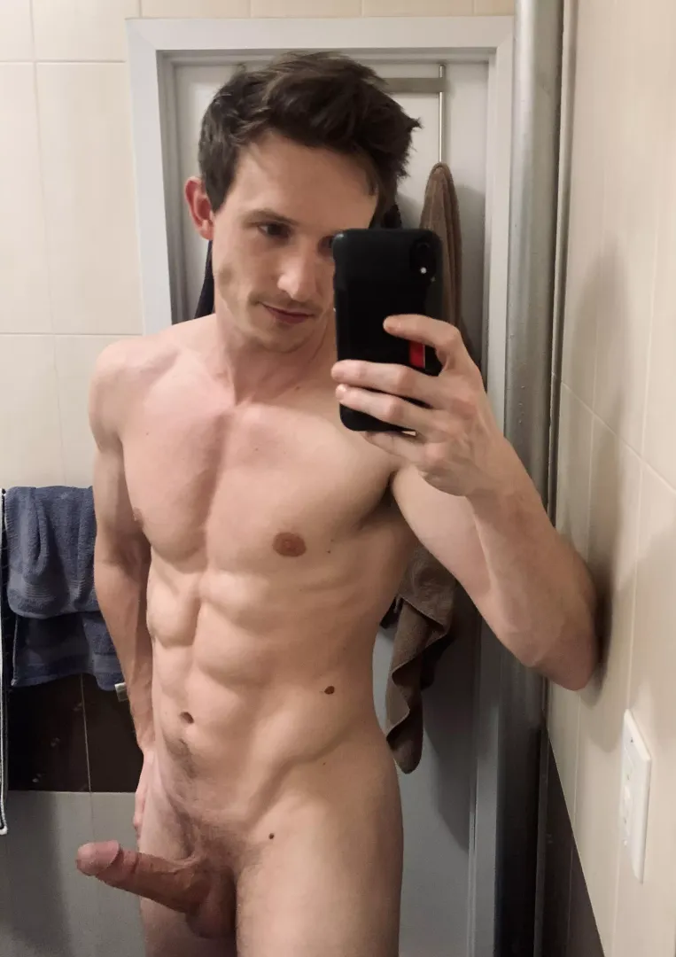 I hope this makes you horny