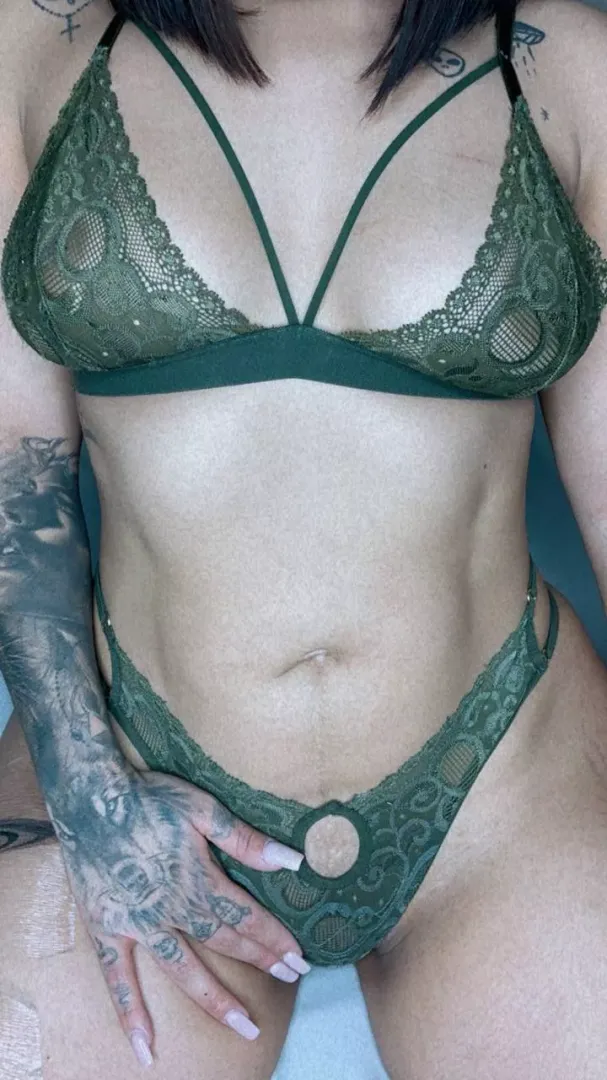 I hope you feel horny when you see me daddy