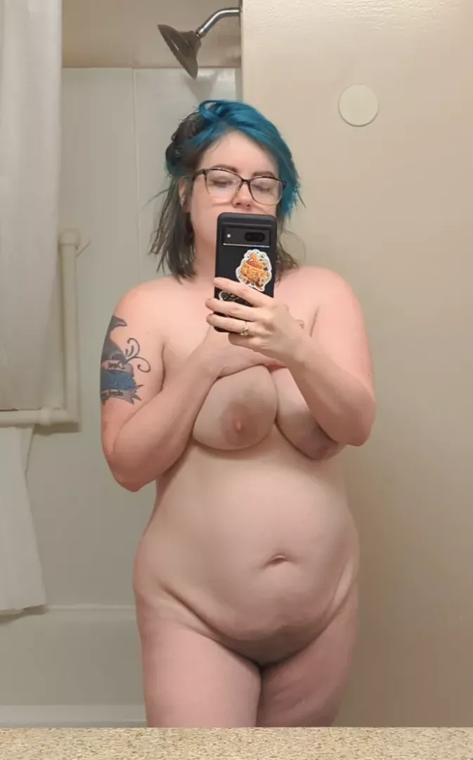 I hope you like my chubby body ;)