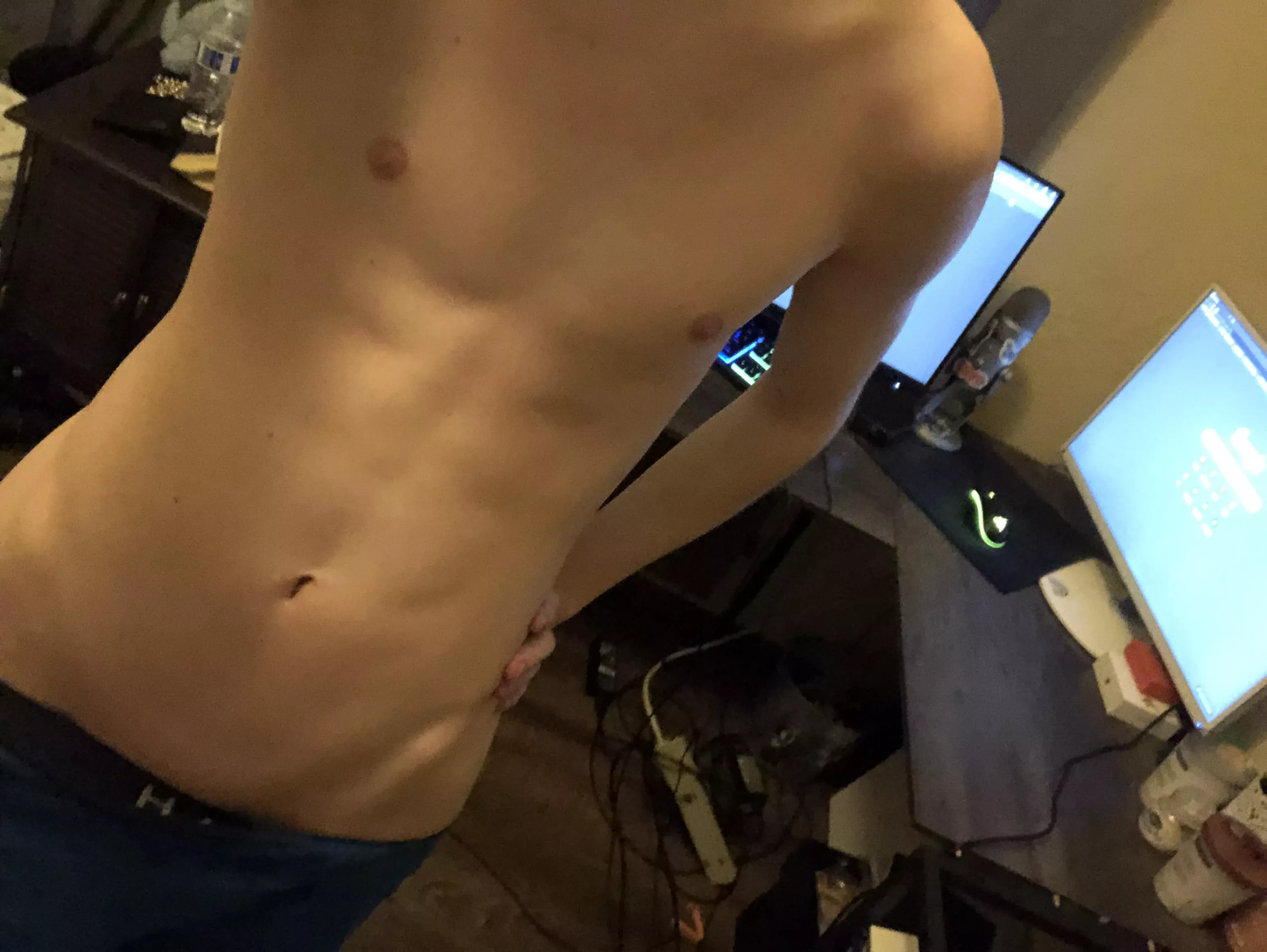 I hope you like my teen twink body In boxers♥️