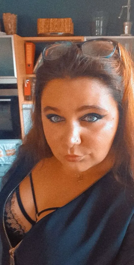 I hope you think I'm adorable enough! (f)