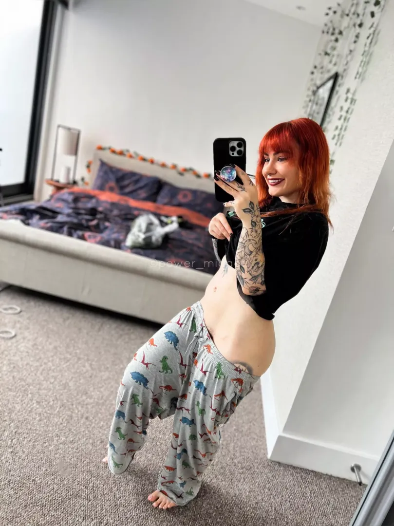 I just really like my dinosaur pyjamas 🥰🖤