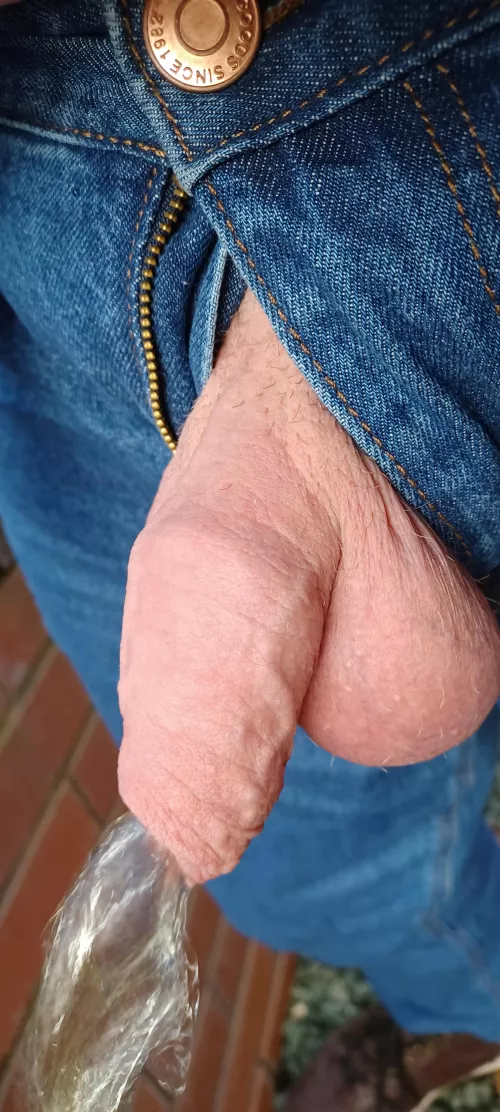 I know you like my soft pissy cock 😊