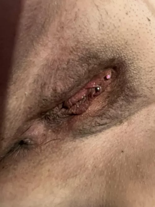 I like it when she plays with my piercing with her tongue