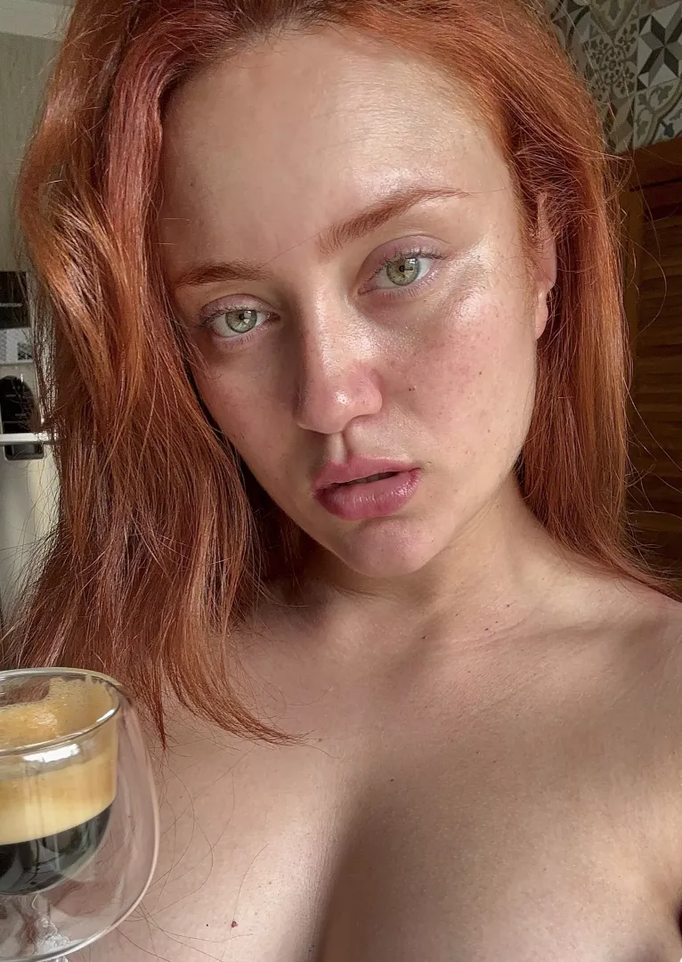 I like my coffee without sugar and naked