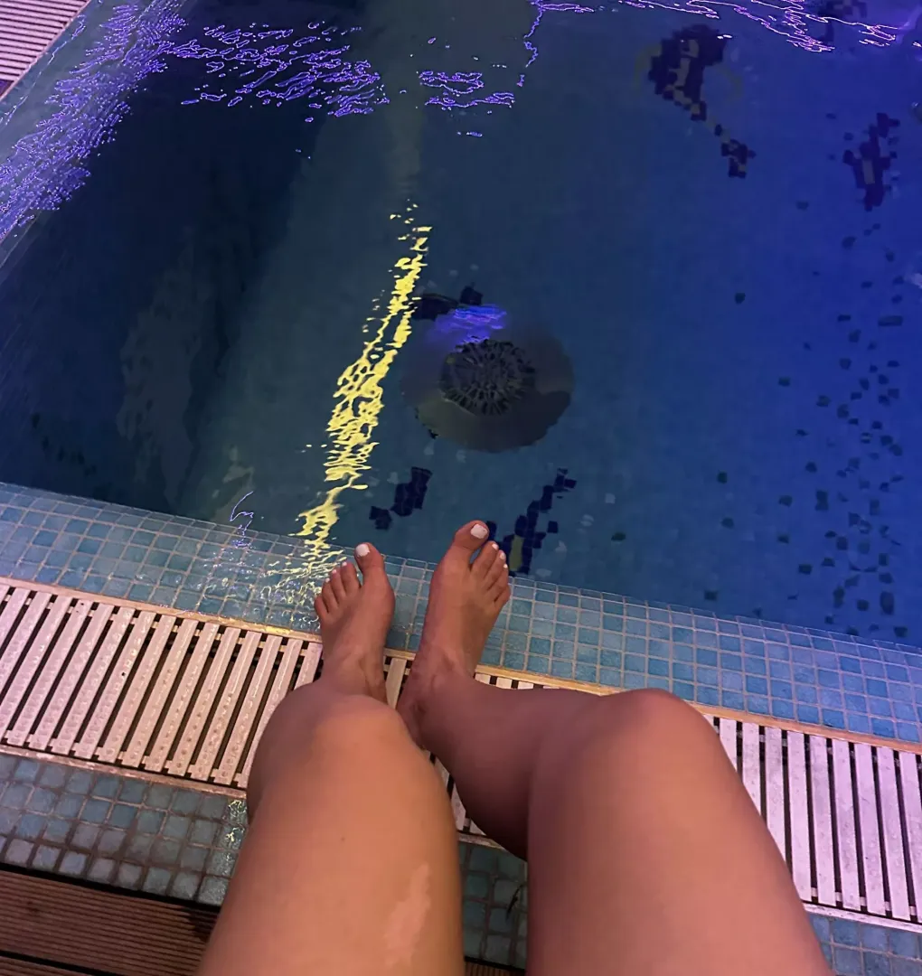 I like to make my feet even more sensual, do you agree F19