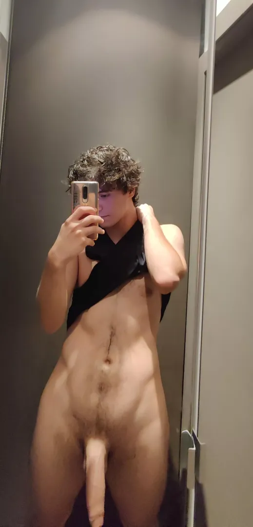 I like when people stare at my cock😶