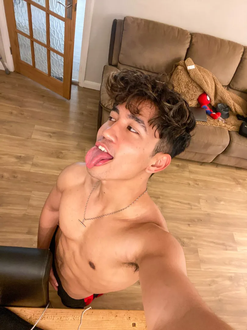 i look better naked