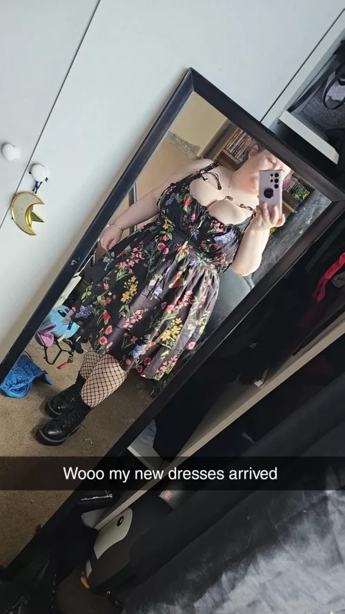 I look too good