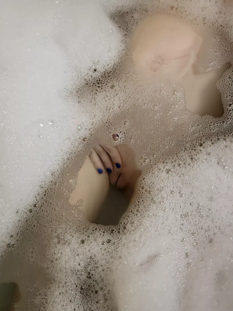I love bath time!