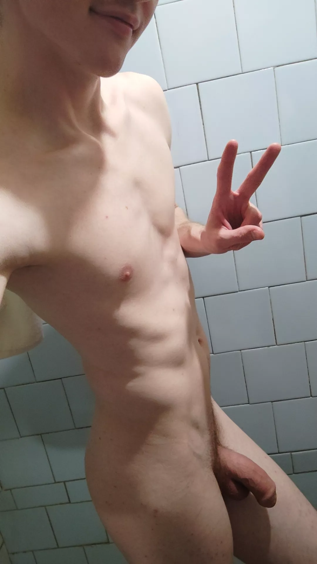 i love beautiful penises ;)