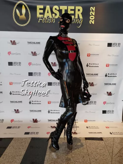 I love beeing a rubber slut